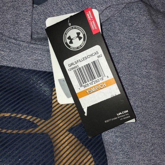 NWT Under Armour Hoodie - Picture 2 of 2